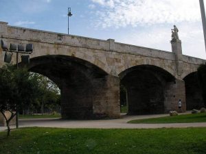 Puente de San Jose - Río Turia en bici