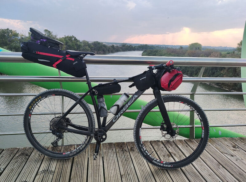 bicicleta bikepacking